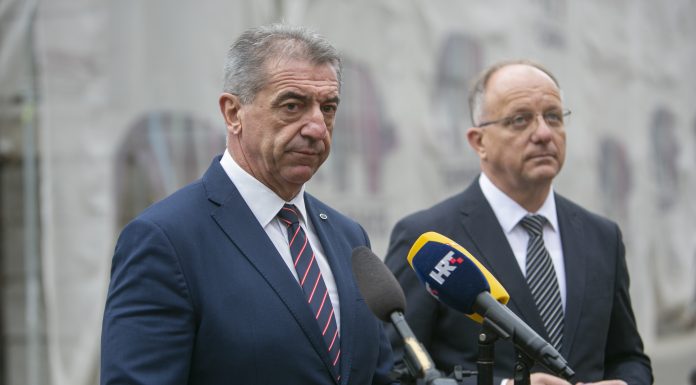 Darku Milinoviću uvjerljivo najveća podrška u Ličko-senjskoj županiji, evo kako stvari stoje u Otočcu i Novalji